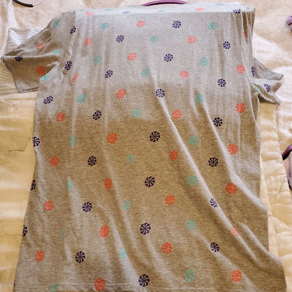 Dead stock Nike pinwheel shirt - Picture 4 of 4